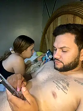 Snapshot of coupleyys chatting on 5, 11, 2025 coupleyys online show from 5, 11, 2025