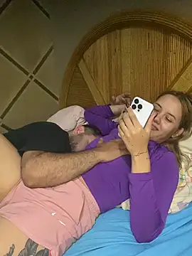 Snapshot of coupleyys chatting on 3, 7, 2026 coupleyys online show from 3, 7, 2026