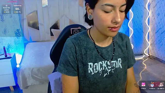 Snapshot of DAKOTA_TAY1 chatting on 24, 9, 2025 DAKOTA TAY1 online show from 24, 9, 2025