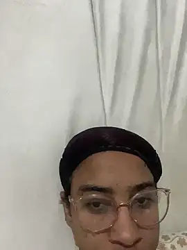 Snapshot of flore-cita chatting on 12, 3, 2026 flore-cita online show from 12, 3, 2026