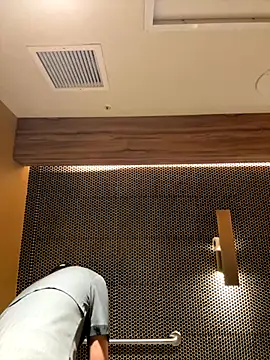 LeoPR00 online show from 2, 11, 2025