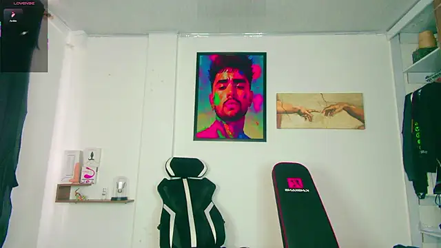 Snapshot of JordanRossie chatting on 3, 2, 2026 JordanRossie online show from 3, 2, 2026