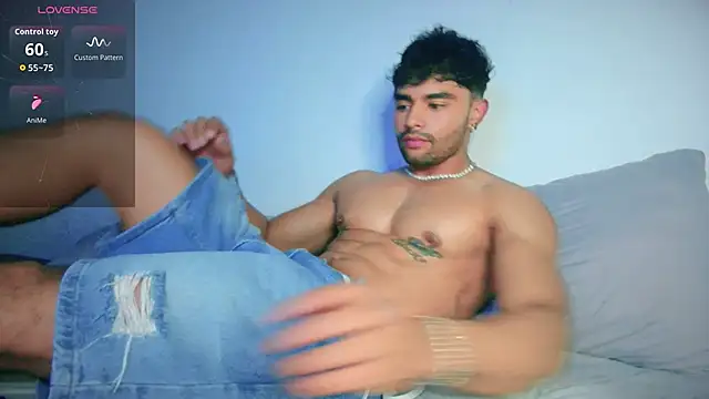 Snapshot of JordanRossie chatting on 15, 2, 2026 JordanRossie online show from 15, 2, 2026