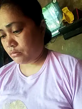 Snapshot of slutty_pinay12 chatting on 31, 10, 2025 slutty pinay12 online show from 31, 10, 2025