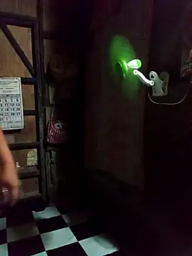 Snapshot of slutty_pinay12 chatting on 1, 12, 2025 slutty pinay12 online show from 1, 12, 2025