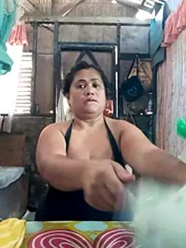 Snapshot of slutty_pinay12 chatting on 2, 12, 2025 slutty pinay12 online show from 2, 12, 2025