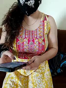 Snapshot of sassy_aly007 chatting on 6, 11, 2025 sassy aly007 online show from 6, 11, 2025