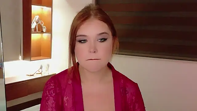 Snapshot of Lilith_Bonheur chatting on 24, 7, 2026 Lilith Bonheur online show from 24, 7, 2026