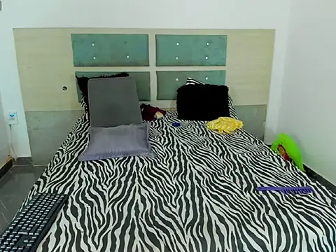 Snapshot of sweet_lulu_sofia chatting on 27, 2, 2026 sweet lulu sofia online show from 27, 2, 2026