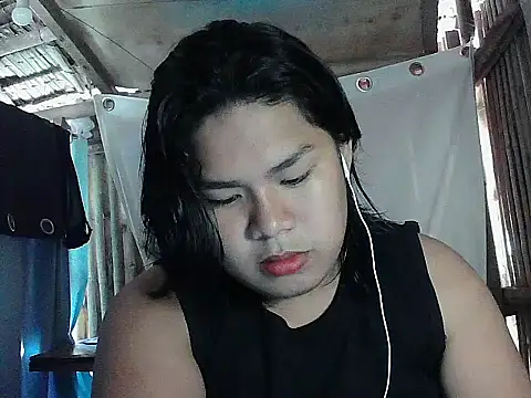 Huntrix2025 online show from 13, 4, 2026