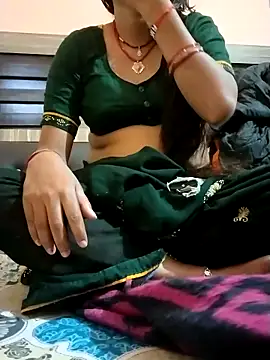 Snapshot of monarani5986 chatting on 30, 11, 2025 monarani5986 online show from 30, 11, 2025