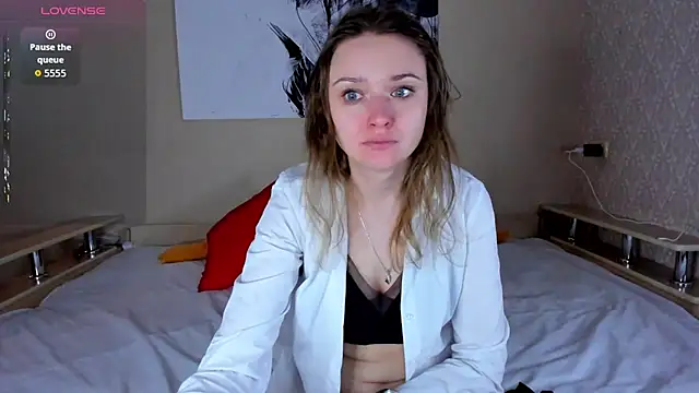 Linda Bryant-Eva online show from 30, 11, 2025