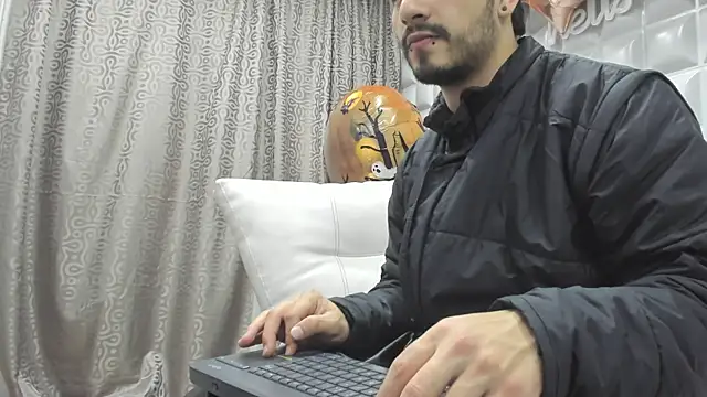 Jack Daniel   online show from 27, 10, 2025