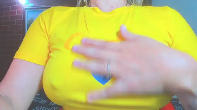 LatinaMature  online show from 8, 6, 2026