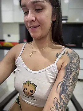 Isabella-Teen online show from 27, 11, 2025