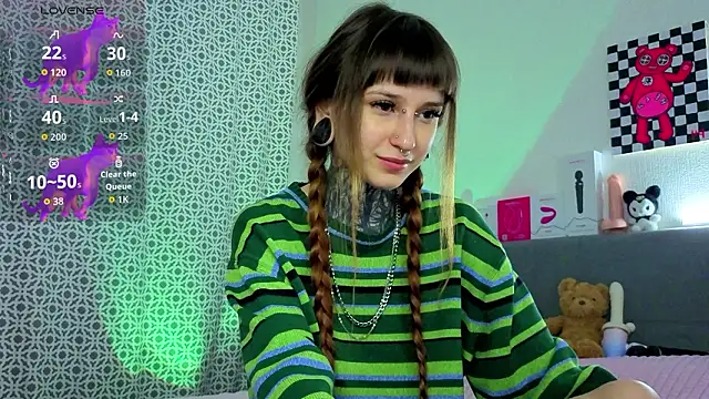 LilithPoison online show from 6, 3, 2026