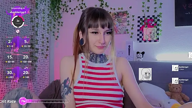 Snapshot of LilithPoison chatting on 17, 6, 2026 LilithPoison online show from 17, 6, 2026
