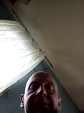Snapshot of Jarektchurzewski chatting on 7, 6, 2026 Jarektchurzewski online show from 7, 6, 2026
