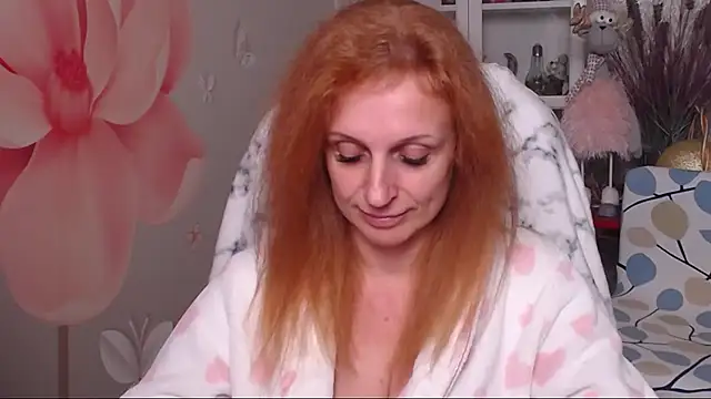 Snapshot of Venus_love1 chatting on 26, 11, 2025 Venus love1 online show from 26, 11, 2025