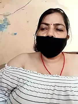 Love-890 online show from 18, 9, 2025