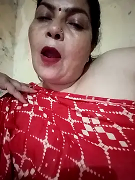 Love-890 online show from 4, 10, 2025