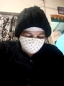 Love-890 online show from 17, 12, 2025