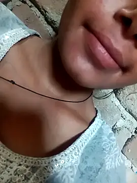 Aaisha-16 online show from 6, 4, 2026