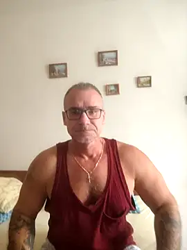 chcem1975 online show from 15, 9, 2025