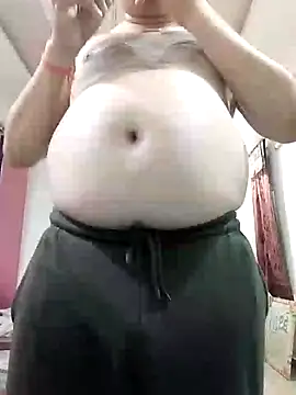 Snapshot of Love40777 chatting on 13, 11, 2025 Love40777 online show from 13, 11, 2025