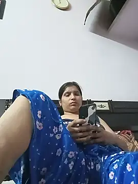 Snapshot of aliya-jaan71 chatting on 3, 7, 2026 aliya-jaan71 online show from 3, 7, 2026