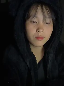 huong-18 online show from 15, 11, 2025