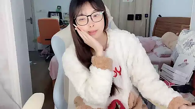 Akong11 online show from 18, 12, 2025