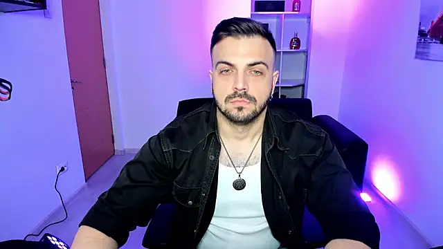 Snapshot of Jace_Thorne chatting on 19, 11, 2025 Jace Thorne online show from 19, 11, 2025