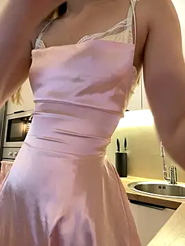 FriendlyFire 18 online show from 10, 11, 2025