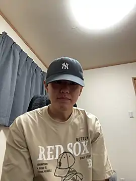 Snapshot of KAMESAN08 chatting on 22, 10, 2025 KAMESAN08 online show from 22, 10, 2025