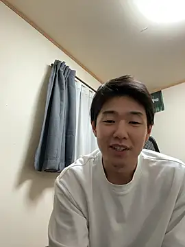 Snapshot of KAMESAN08 chatting on 14, 11, 2025 KAMESAN08 online show from 14, 11, 2025