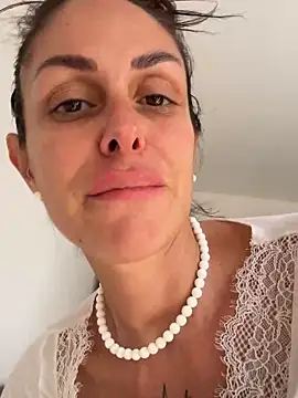 ainaht online show from 1, 4, 2026