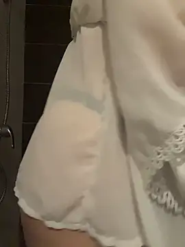 Snapshot of anonyme_hot47 chatting on 2, 4, 2026 anonyme hot47 online show from 2, 4, 2026