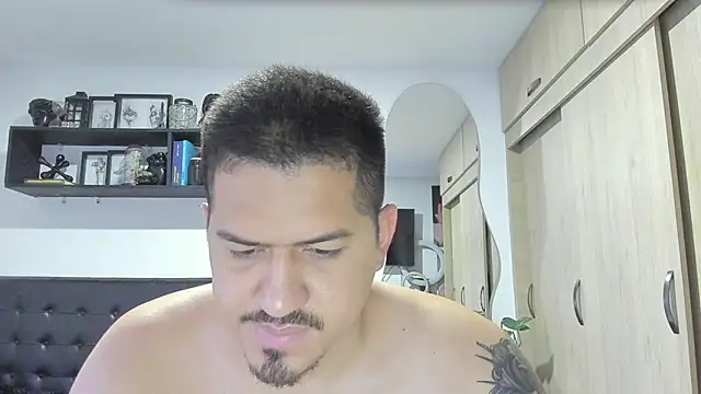 Snapshot of Arnolwilliams chatting on 19, 9, 2025 Arnolwilliams online show from 19, 9, 2025