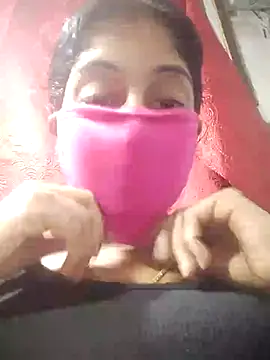 Snapshot of TAMIL_MEENUMA chatting on 28, 11, 2025 TAMIL MEENUMA online show from 28, 11, 2025