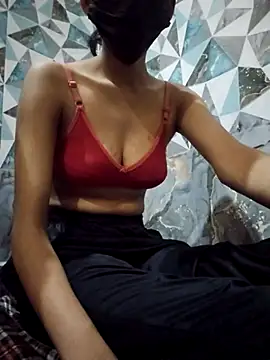 Snapshot of Hotygirl111 chatting on 3, 3, 2026 Hotygirl111 online show from 3, 3, 2026