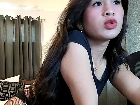 Snapshot of ZoeyJohnson chatting on 7, 10, 2025 ZoeyJohnson online show from 7, 10, 2025