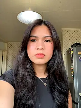 Snapshot of ZoeyJohnson chatting on 23, 10, 2025 ZoeyJohnson online show from 23, 10, 2025