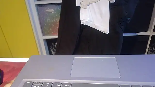 Milf Lady Frankfurt online show from 25, 9, 2025