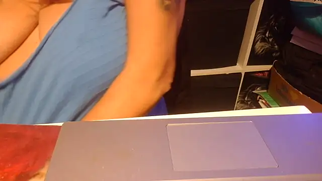 Milf Lady Frankfurt online show from 3, 10, 2025