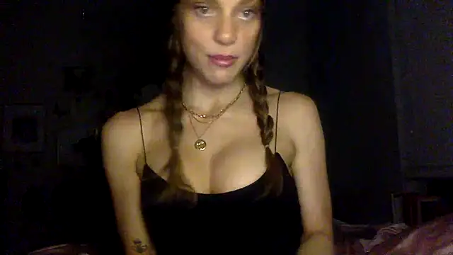 Texxaspearl online show from 2, 11, 2025