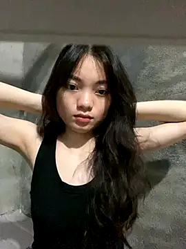 Snapshot of Bella_sexy98 chatting on 17, 9, 2025 Bella sexy98 online show from 17, 9, 2025