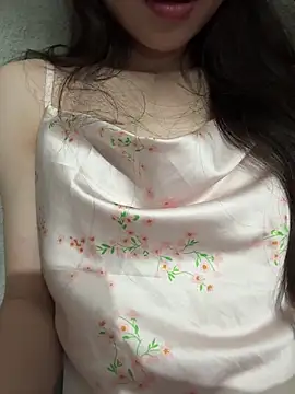 Snapshot of Bella_sexy98 chatting on 12, 5, 2026 Bella sexy98 online show from 12, 5, 2026