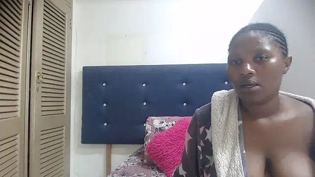 Snapshot of bemymasterlovers chatting on 15, 11, 2025 bemymasterlovers online show from 15, 11, 2025