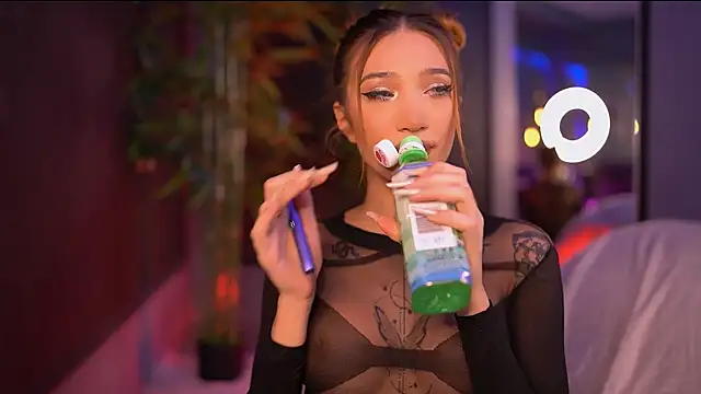 SiennaJayden online show from 11, 11, 2025